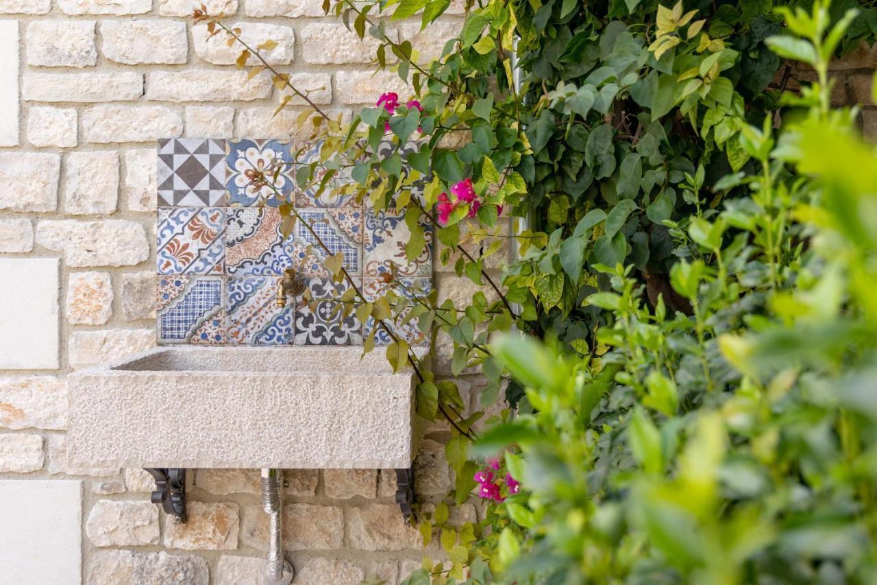 Casale Della Contea Guest House Modica Exterior photo