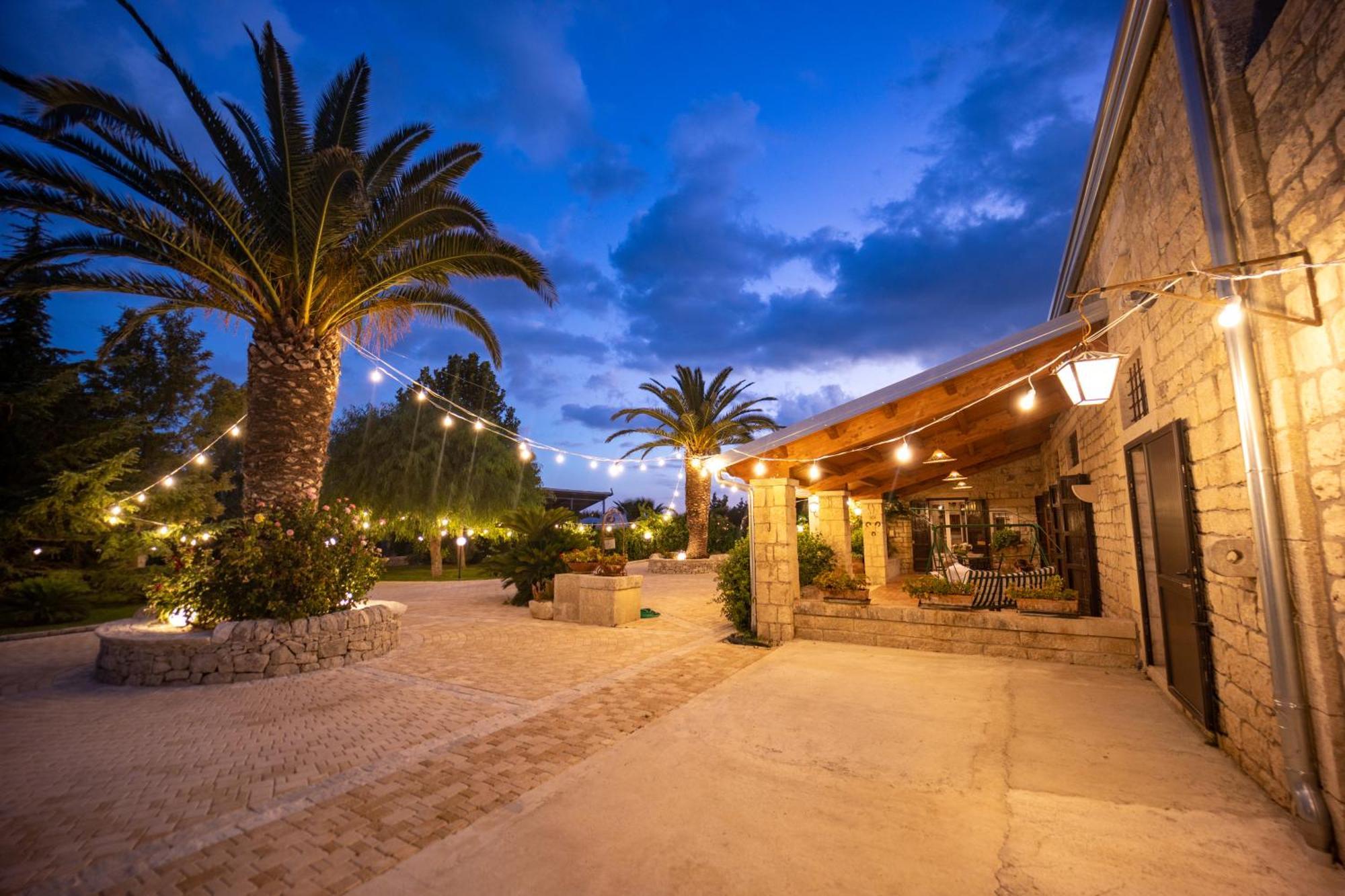 Casale Della Contea Guest House Modica Exterior photo